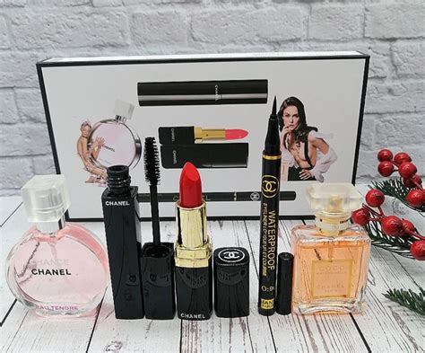 coffret chanel maquillage et parfum